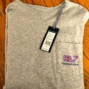 Vineyard Vines  men’s T-shirt gray Heather size small Americana Icons